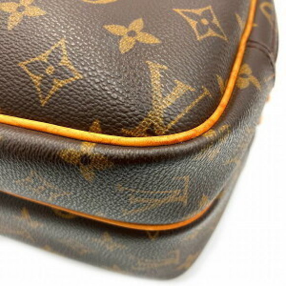 Louis Vuitton Shoulder Monogram PM Reporter Bag - Picture 4 of 8